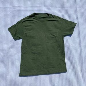 basic t shirt